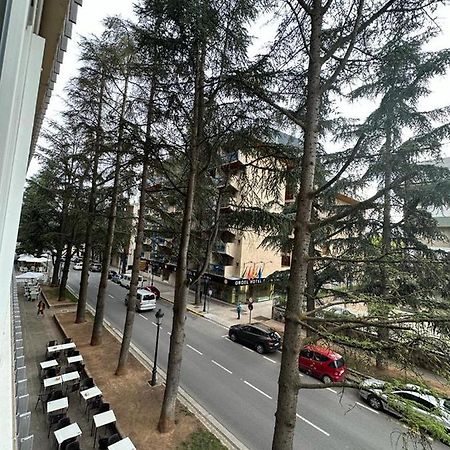 Апартаменти Apartamento De Lucerito Хака Екстер'єр фото