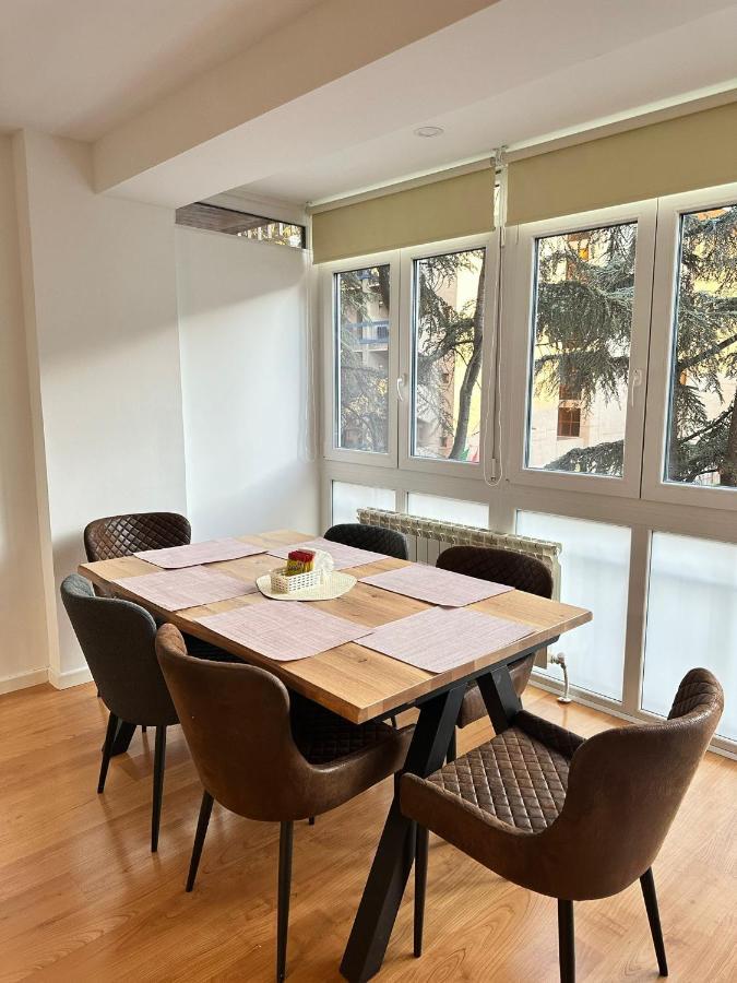Апартаменти Apartamento De Lucerito Хака Екстер'єр фото